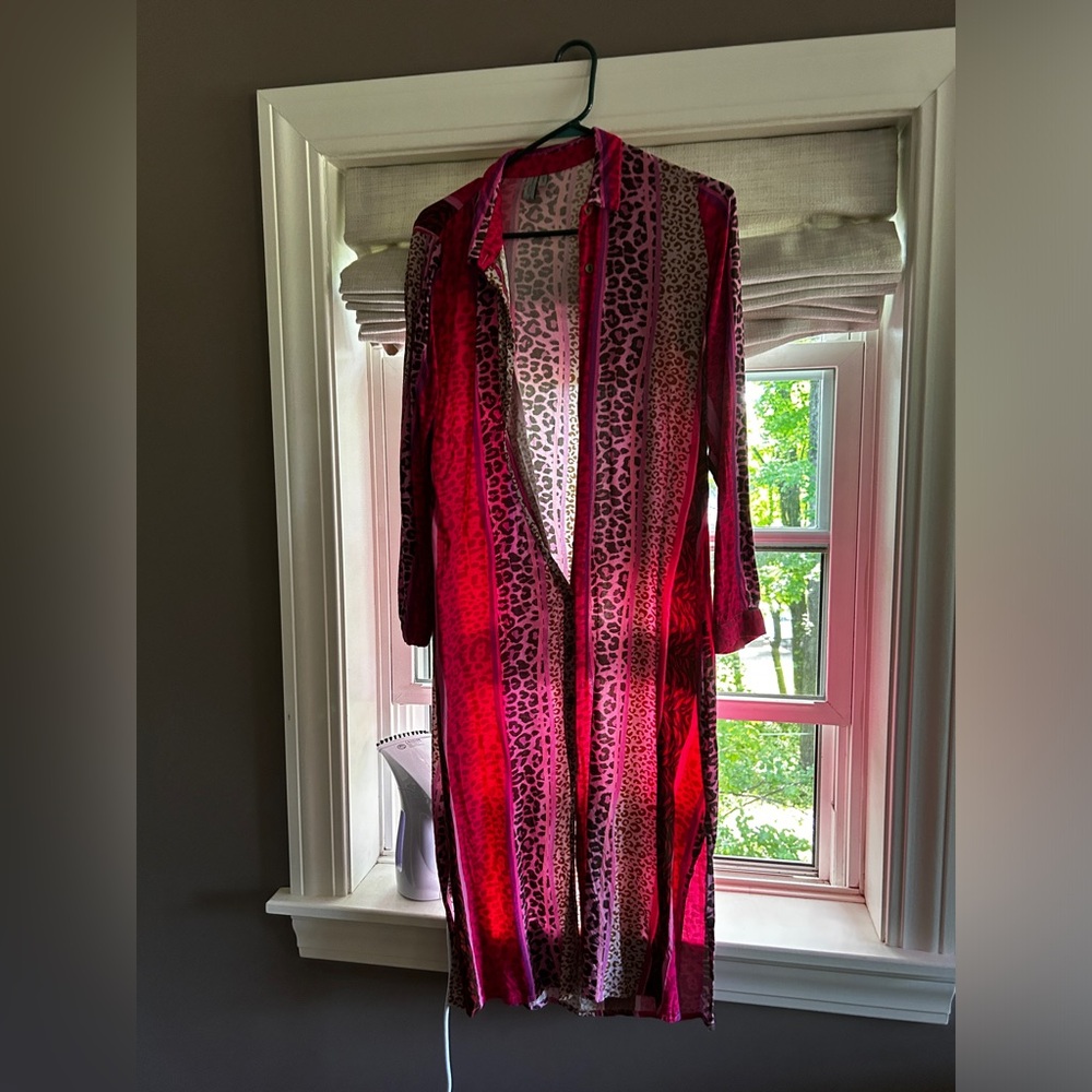 Size 8 Pink, lilac, leopard button down dress
